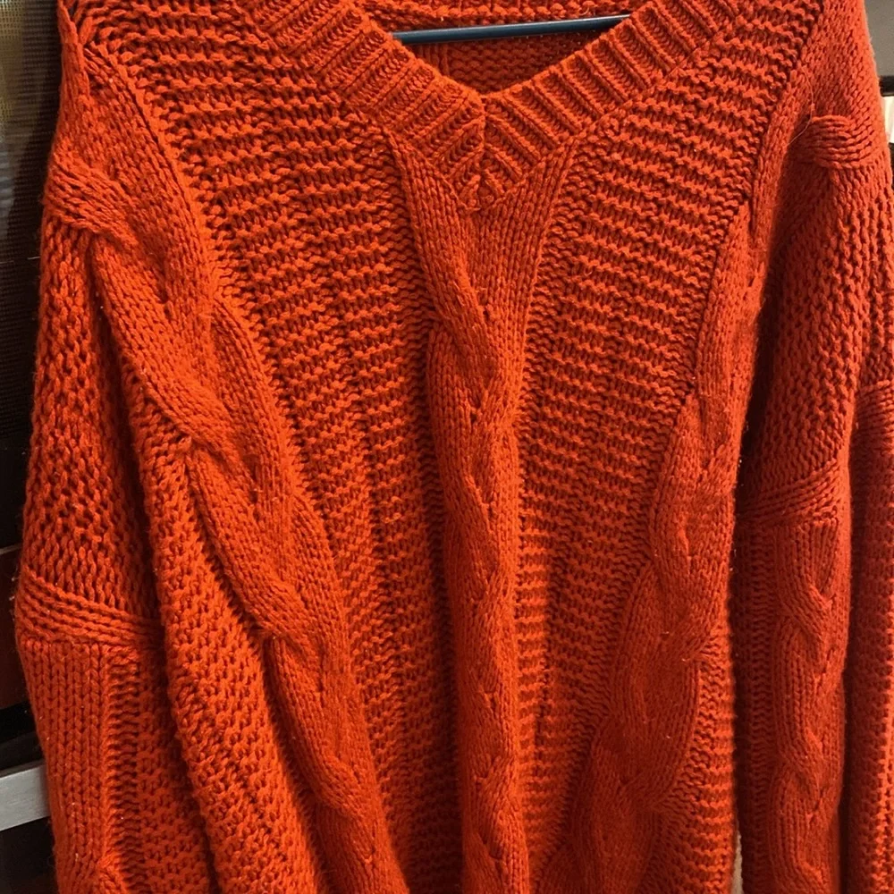 Sweater - Picture 3 of 3